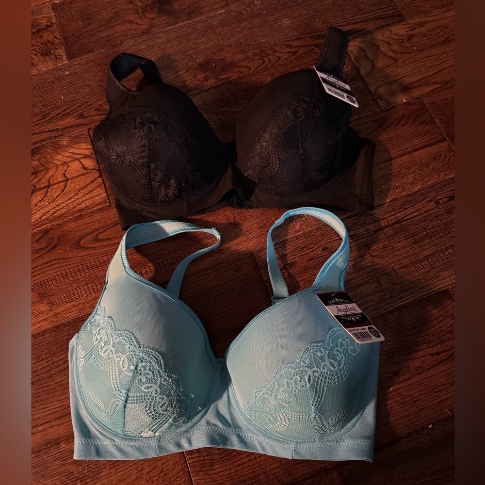 NWT Angelina Black and Blue Lace Bras Bundle Of 2 Size 34DDD